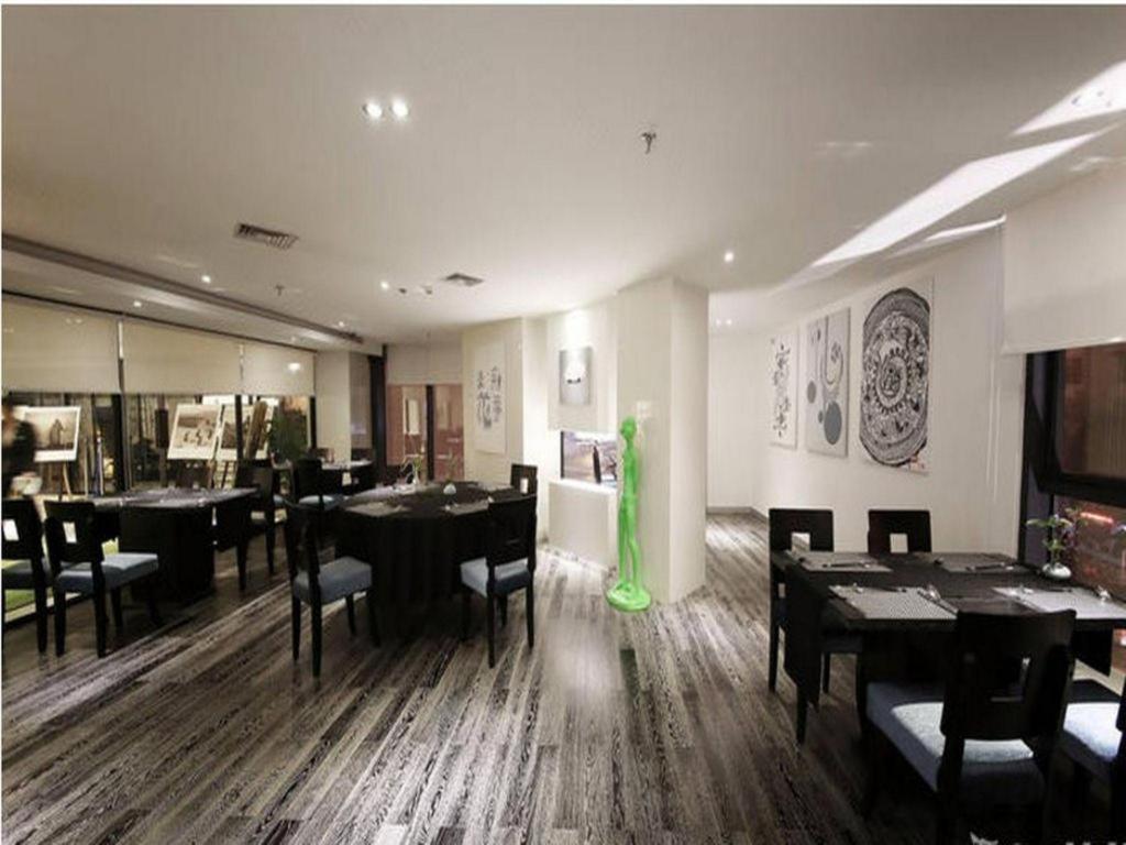 Poly Hotel, Kuangcsou Kültér fotó